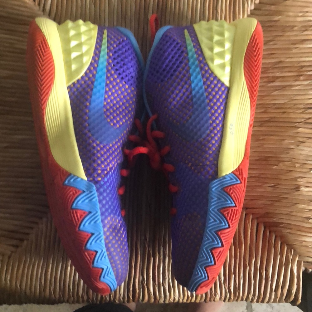 Kyrie 1 rugrats